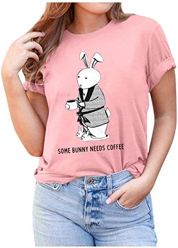 Atasözü olan Kadınlar için Komik Gömlekler-Bazı Tavşanların Kahveye İhtiyacı Var-Paskalya Alaycılığı Kısa Kollu Grafik Tees